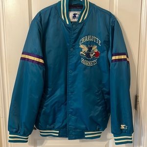 Charlotte Hornets authentic jacket. Size: Medium